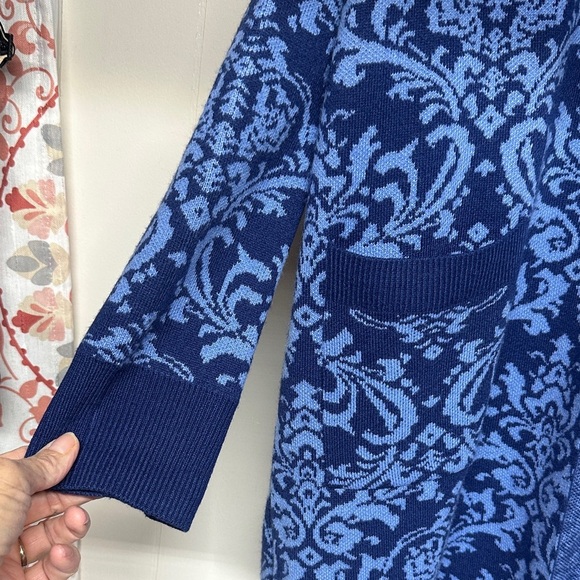 Attitudes by Renee Navy and Light Blue Cardigan - Picture 3 of 10